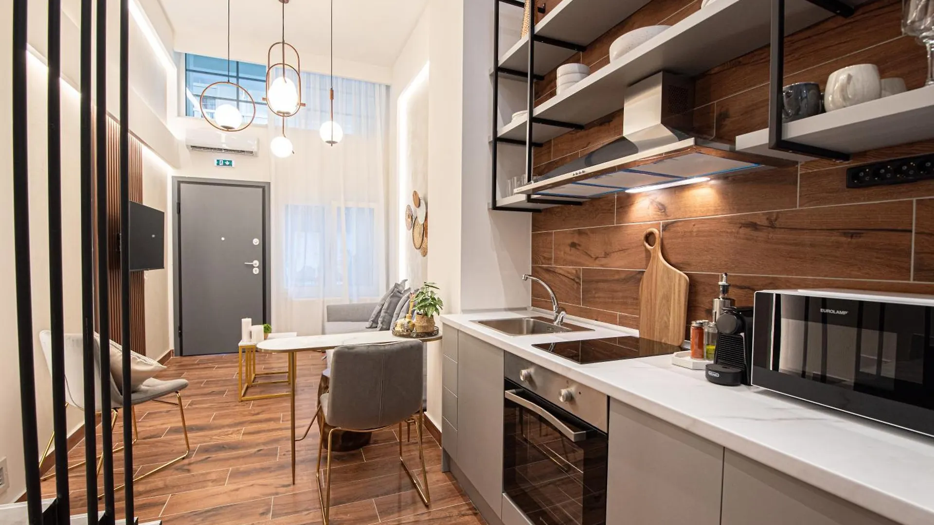 Luxe Loft Near Seaside Apartment Thessaloniki